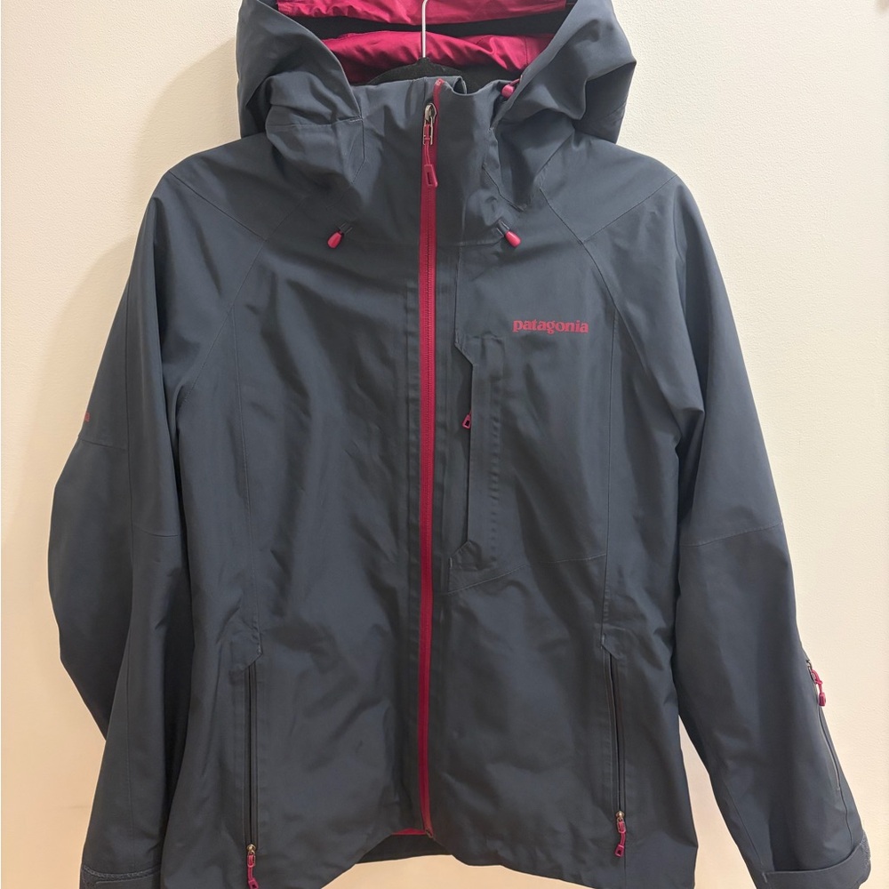 Patagonia Women's Dark Gray Waterproof Hooded Jacket with Pink Trim